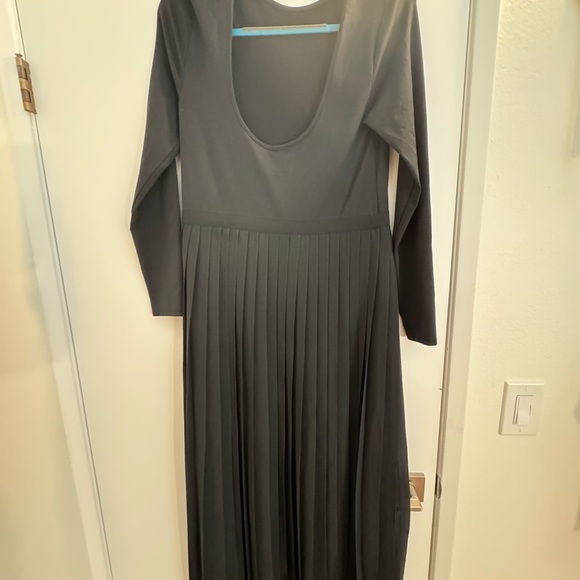 J. Crew ballerina Elegant Black Long Sleeve Dress - Picture 4 of 4